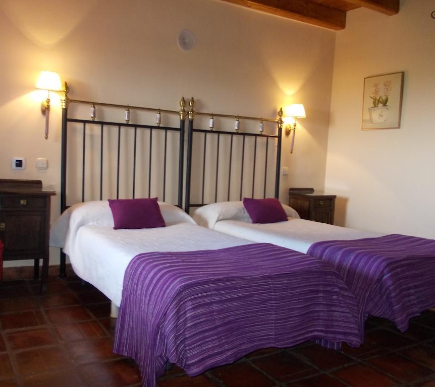 Hotel Los Rastrojos Aranda de Duero Zimmer foto